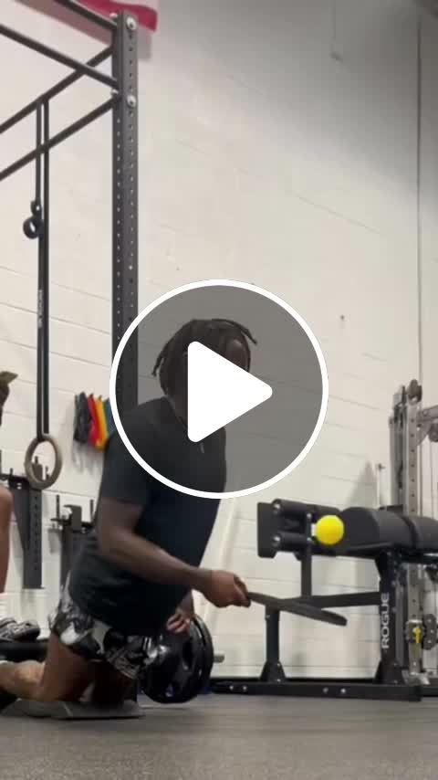 Strongest Hamstrings In The World?! - NewsBreak