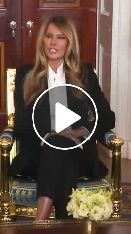 Melania's withering response to Ghislaine Maxwell question - NewsBreak