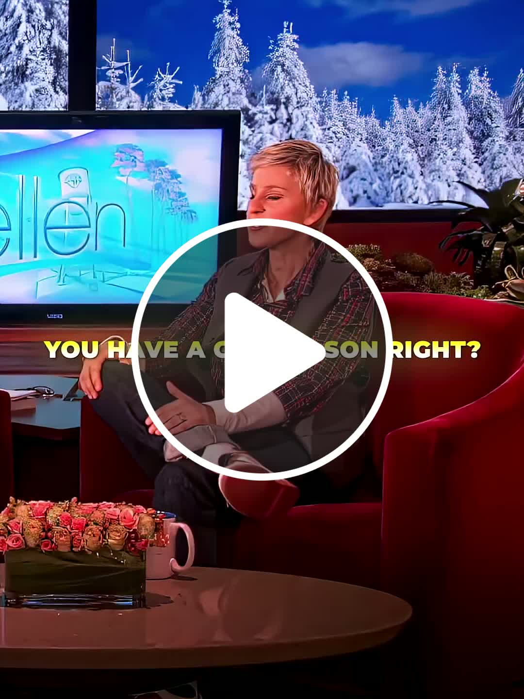 Sofía Vergara Exposes The Awkward Ellen Photo Moment 😂 NewsBreak(02)
