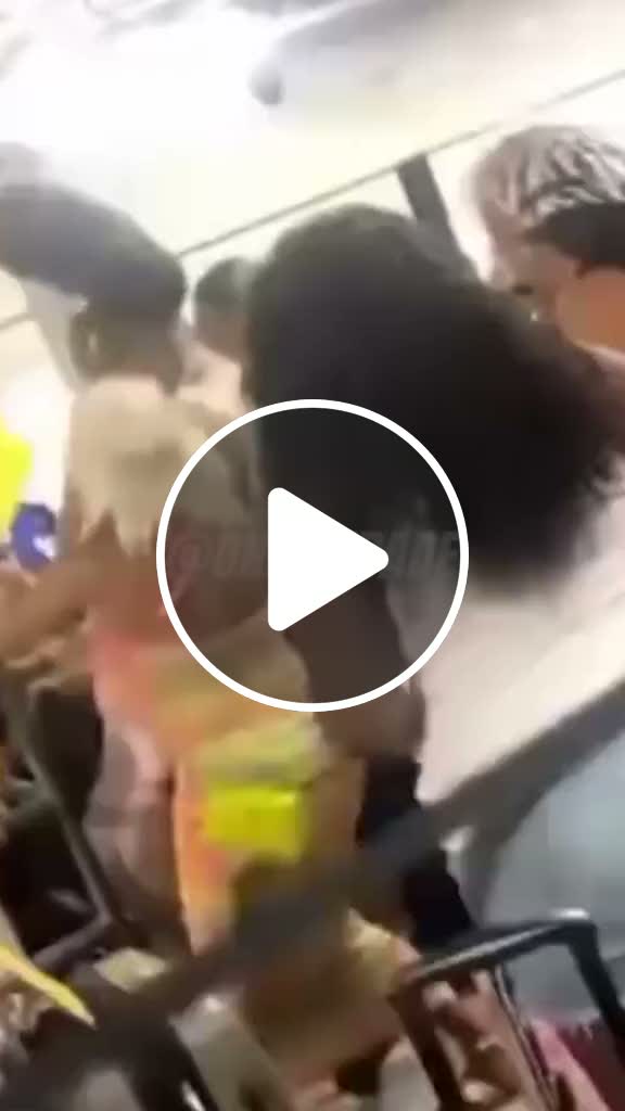brawl-erupts-after-carnival-cruise-passengers-dock-in-miami-newsbreak