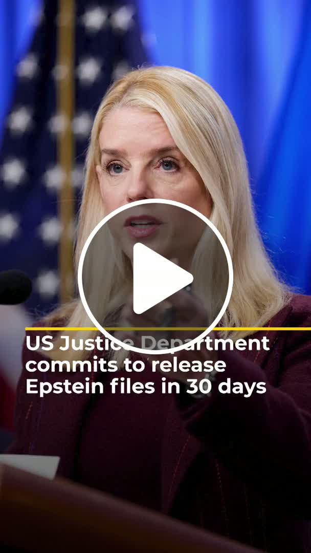 Oz Pearlman stopped by Morning Joe to talk about his new book Read Your