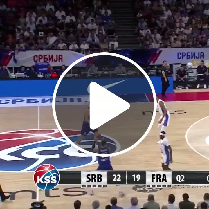VICTOR WEMBANYAMA BLOCKS NIKOLA JOKIC AT THE RIM. 🔥😤 - NewsBreak