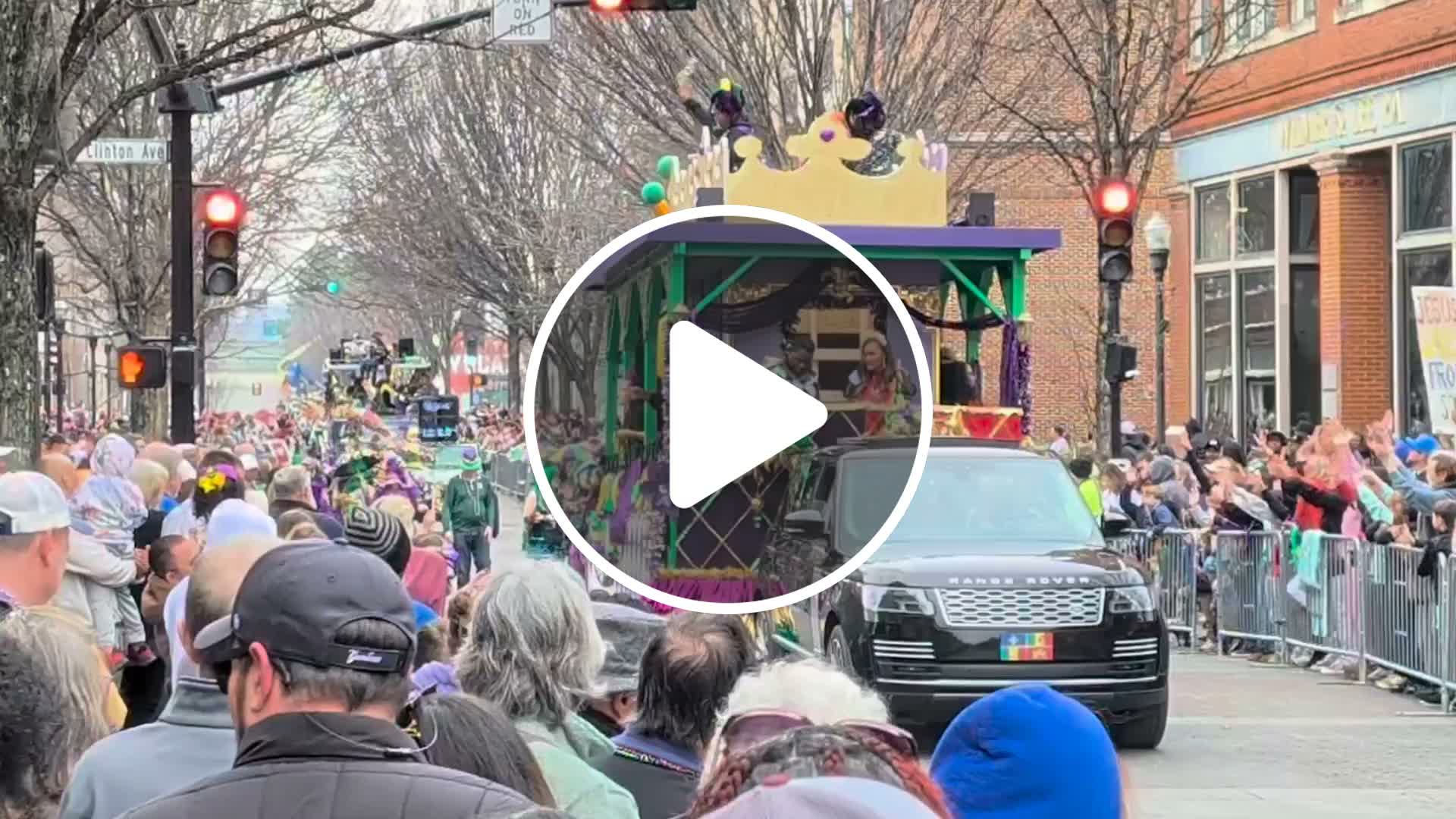 Huntsville Mardi Gras parade float pays tribute to Microwave Dave one ...