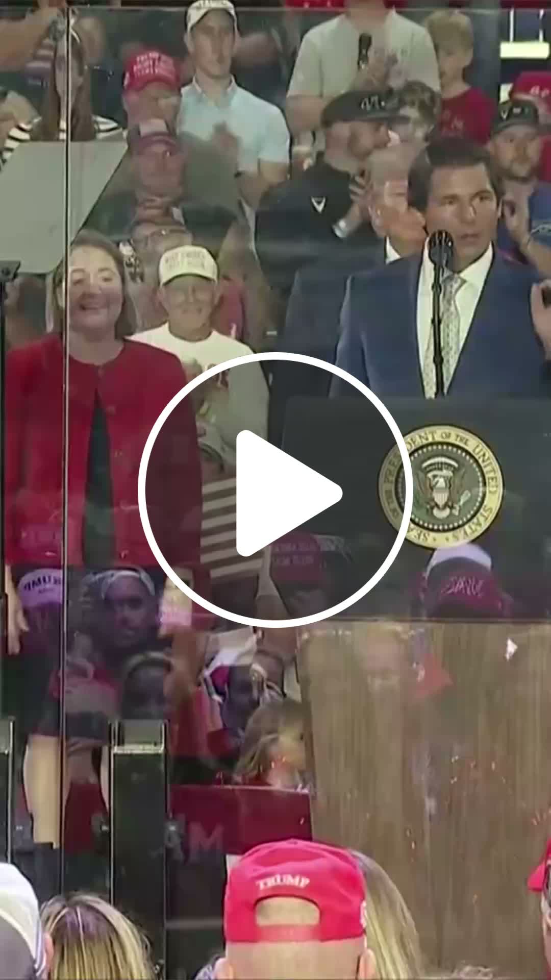 'We don't ride bicycles in Iowa,' Joe Mitchell claims at Trump rally ...