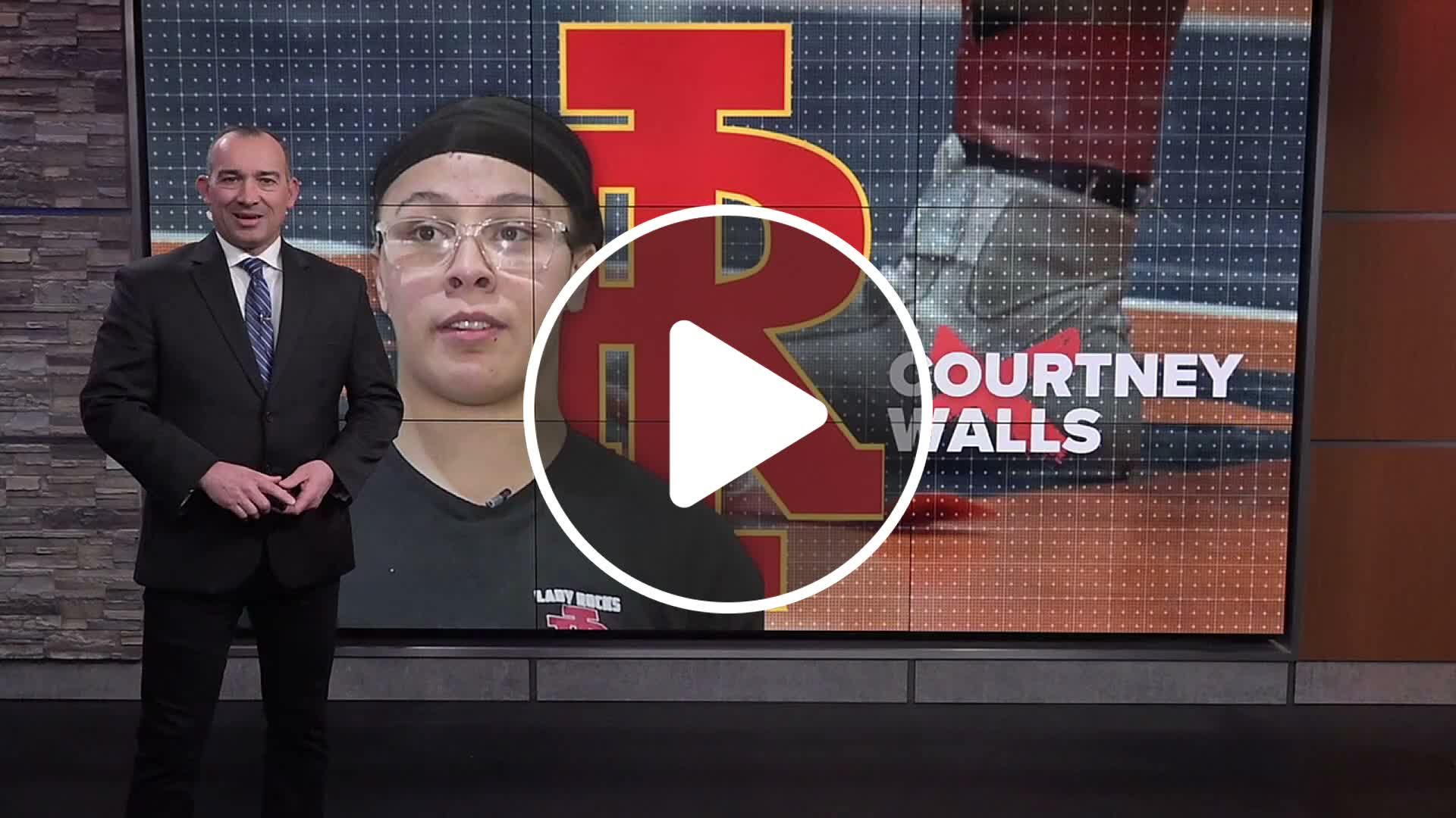 Courtney Walls is Rock Island's first-ever girls' state wrestling champ ...