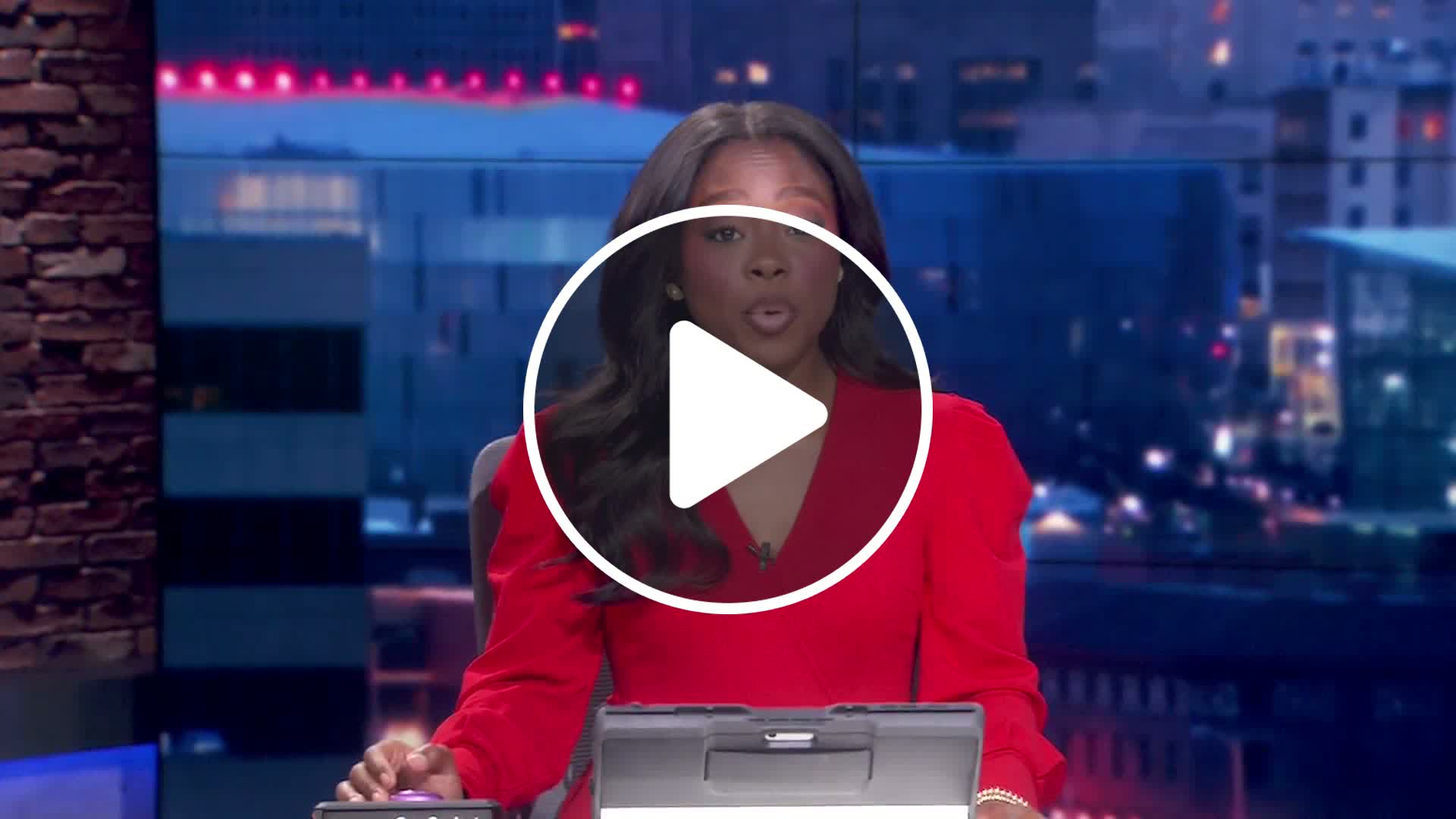 Strangers rescue girl. Disclaimer This video is made to spread ...