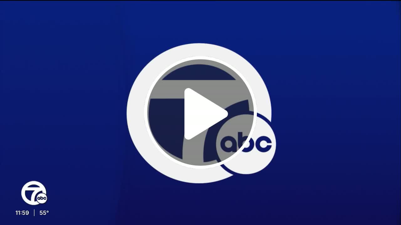 Amtrak train en route to Chicago collides with SUV in Dexter - NewsBreak