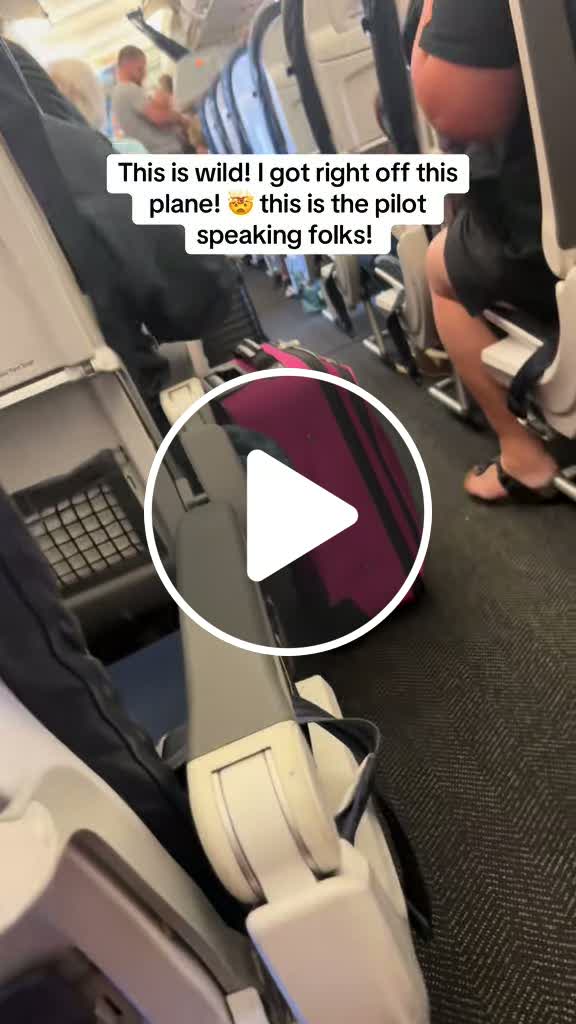 Unexpected moments at Denver Airport on my United flight! You won’t