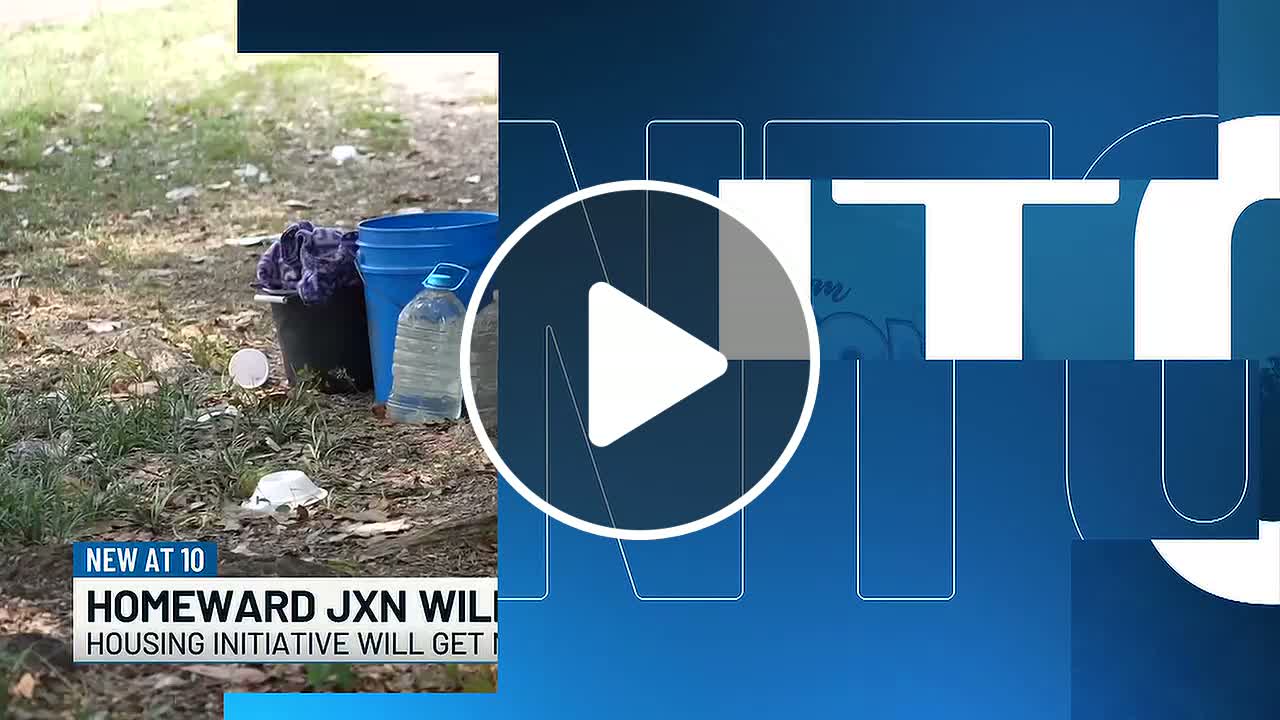 Tractor-trailer hauling chicken overturns in Clinton - NewsBreak