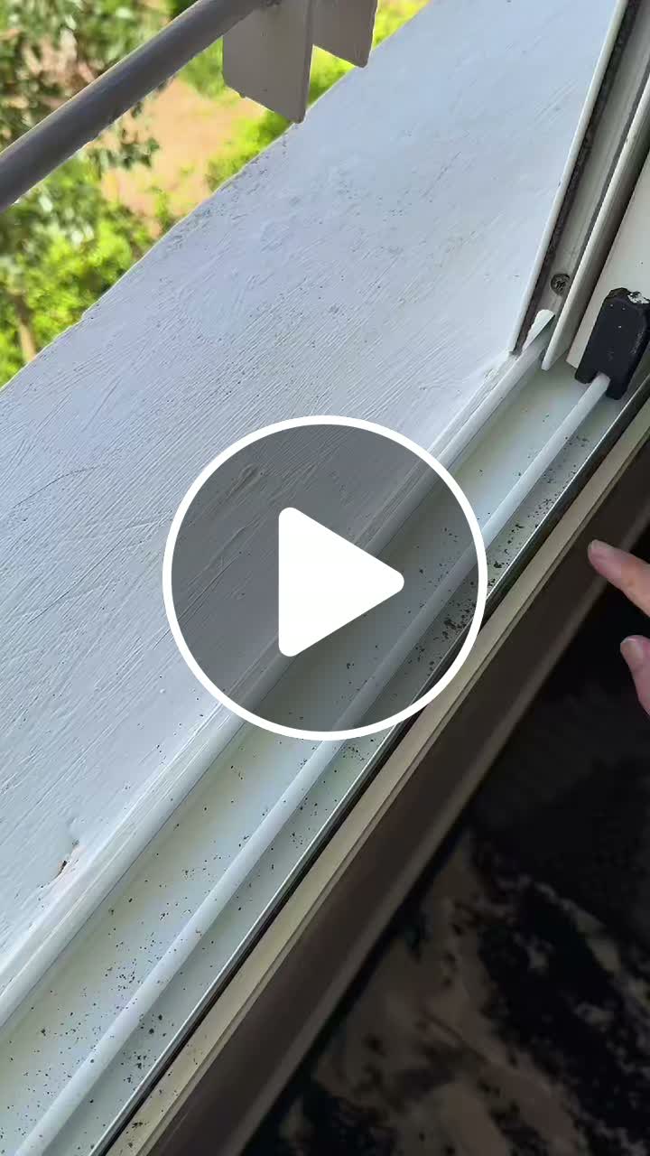 This Simple Trick Helps Clean Window Tracks Better - NewsBreak