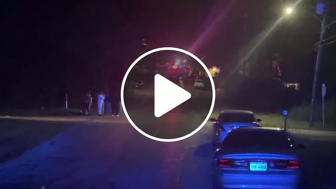 Jacksonville police officer injured in shooting, suspect still at large ...