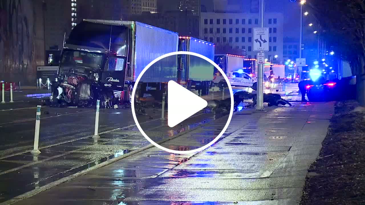 DPD: 3 dead, 1 hospitalized after crash in Midtown - NewsBreak