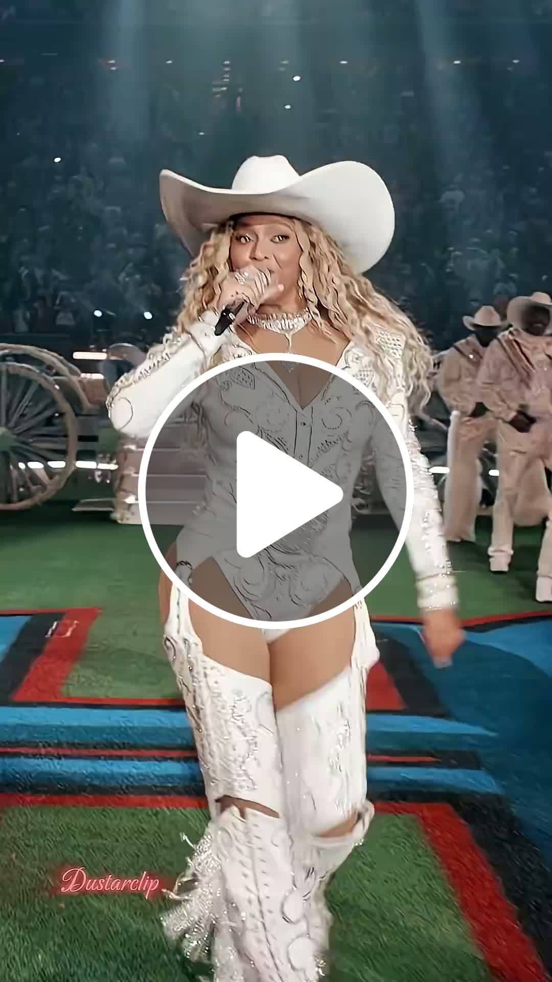 Blue Ivy Might Secretly Be Running Beyoncé’s Tour 😳🎤 #blueivydancing # ...