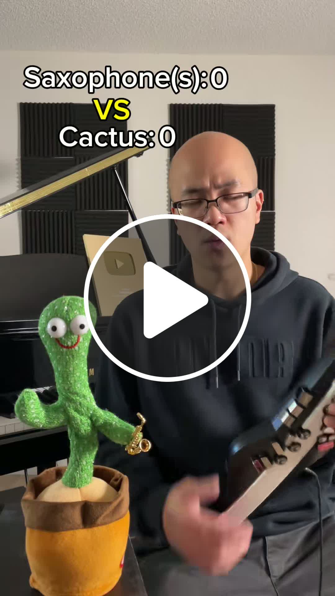 Can the cactus… beat a SAXABOOM??? - NewsBreak